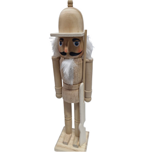 Nutcracker: 38cm | Natural | Holding Rifle