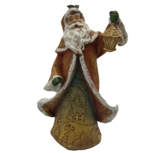 Polyresin: 35cm | Santa holding a lantern