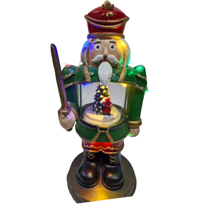 Village: 13.5cm(L) x 13.5cm(W) x 29cm(H) | Nutcracker with sword